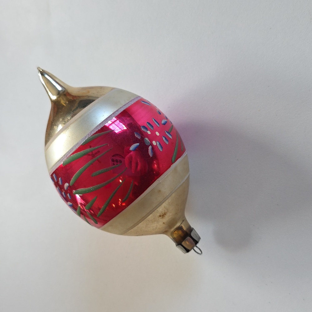 Vintage Holiday Ornament Set - Pink, Gold, Blue - 1950's - Picture 5 of 10